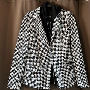 Guess Black and White Jacket With Removable Hoodie